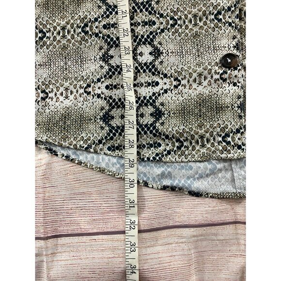 Eloquii Animal Print Short Sleeve Collared Button Down Shirt - 18 - Picture 5 of 10